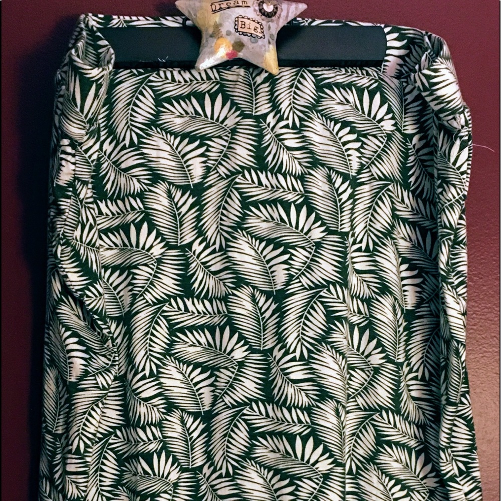 Women’s Fern-Patterned Summer Pencil Skirt